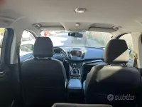 Usata Ford Kuga 120 CV (88 kW) 2018 Grigio SUV