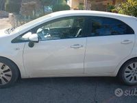 Usata Kia Rio 2012 Bianco Berlina