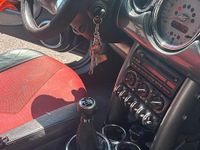 Usata Mini One D 75 CV (55 kW) 2005 Blu/azzurro Utilitaria