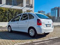 Usata Citroën Xsara Picasso 90 CV (66 kW) 2007 Bianco Monovolume