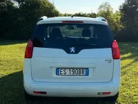 Usata Peugeot 5008 115 CV (84 kW) 2013 Bianco Monovolume