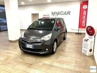 Usata Toyota Verso Active 90 CV (66 kW) 2011 Grigio Monovolume