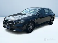 Usata Mercedes E200 Advanced 163 CV (119 kW) 2025 Grigio Station wagon