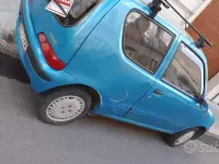 Usata Fiat 600 39 CV (28 kW) 1999 Bluazzurro Berlina