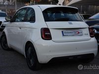 Usata Fiat 500e Icon 42 kW (58 CV) 2022 Bianco Berlina