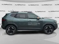Usata Dacia Duster Extreme 132 CV (97 kW) 2024 Verde oxide SUV