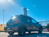 Usata Dacia Sandero 90 CV (66 kW) 2018 Nero Berlina