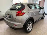 Usata Nissan Juke Acenta 117 CV (86 kW) 2012 Grigio SUV