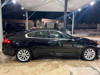 Usata Jaguar XF 190 CV (139 kW) 2012 Nero Berlina
