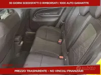 Begagnad Jeep Avenger Summit 101 HK (74 kW) 2025 Gul SUV