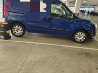 Usata Fiat Doblò 135 CV (99 kW) 2013 Blu Monovolume