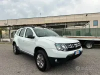 Usata Dacia Duster 105 CV (77 kW) 2014 Bianco SUV