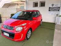 Begagnad Citroën C1 Live 69 HK (50 kW) 2015 Röd Halvkombi