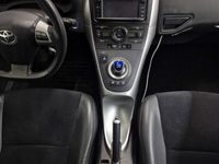 Usata Toyota Auris Hybrid Executive 99 CV (72 kW) 2011 Bianco Berlina