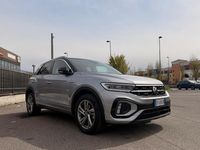 Usata VW T-Roc R-line 150 CV (110 kW) 2023 Argento SUV