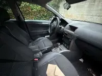 Usata Opel Astra Elegance 120 CV (88 kW) 2004 Argento Station wagon