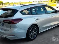 Usata Ford Focus ST 115 CV (84 kW) 2024 Grigio Station wagon