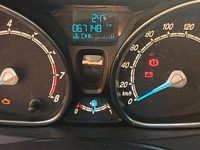 Usata Ford B-MAX 100 CV (73 kW) 2015 Bianco Monovolume