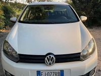 Usata VW Golf VI 105 CV (77 kW) 2011 Bianco Utilitaria
