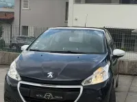 Usata Peugeot 208 Active 68 CV (50 kW) 2018 Blu original Utilitaria