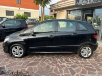 Usata Mercedes B200 Chrome 140 CV (102 kW) 2006 Other Monovolume
