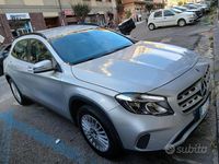 Usata Mercedes GLA180 122 CV (89 kW) 2018 Grigio SUV