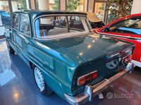 Usata Alfa Romeo Giulia 1300 80 CV (58 kW) 1960 Verde Berlina