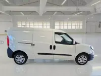 Usata Fiat Doblò 105 CV (77 kW) 2019 Bianco Monovolume