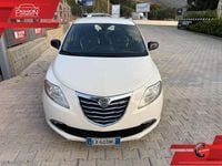 Usata Lancia Ypsilon Silver 95 CV (69 kW) 2014 Bianco Utilitaria