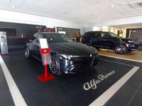 Nuova Alfa Romeo Giulia Veloce 211 CV (155 kW) 2025 Nero Berlina