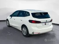 Usata BMW 218 Active Tourer Performance 136 CV (100 kW) 2022 Bianco Monovolume