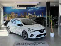 Usata Renault Clio V Evolution 100 CV (73 kW) 2023 Bianco Berlina