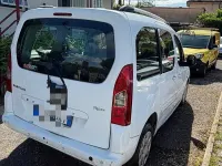 Usata Peugeot Partner Tepee Premium 109 CV (80 kW) 2010 Bianco Monovolume