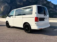 Usata VW Caravelle Trendline 102 CV (75 kW) 2016 Bianco Furgone