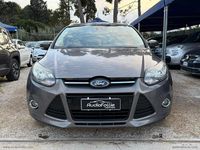 Usata Ford Focus Titanium 116 CV (85 kW) 2014 Grigio chiaro Station wagon