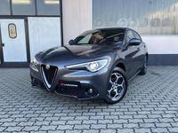 Usata Alfa Romeo Stelvio Business 160 CV (117 kW) 2022 Argento SUV