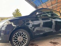 Usata Lancia Ypsilon Platinum 69 CV (50 kW) 2016 Nero Utilitaria