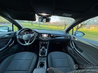 Usata Opel Astra Dynamic 160 CV (117 kW) 2017 Grigio Berlina