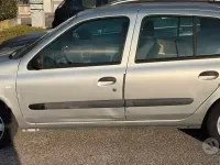 Usata Renault Clio II 58 CV (42 kW) 2005 Grigio Berlina
