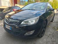 Usata Opel Astra 2010 Nero Utilitaria