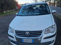 Usata VW Touran 150 CV (110 kW) 2010 Bianco Monovolume