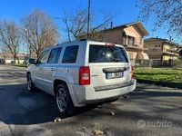 Usata Jeep Patriot 140 CV (102 kW) 2009 Grigio SUV