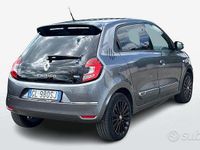 Usata Renault Twingo Urban Night 60 kW (82 CV) 2023 Grigio scuro Utilitaria