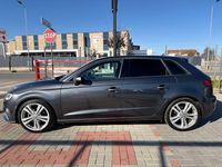 Usata Audi A3 S-Line 116 CV (85 kW) 2018 Grigio Berlina