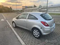 Usata Opel Corsa 75 CV (55 kW) 2008 Grigio Utilitaria