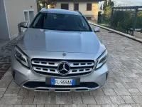 Usata Mercedes GLA200 136 CV (100 kW) 2017 Grigio SUV
