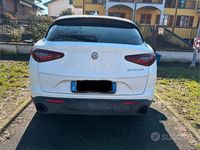 Usata Alfa Romeo Stelvio Sprint 160 CV (117 kW) 2021 Bianco SUV