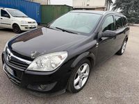 Usata Opel Astra Cosmo 125 CV (91 kW) 2008 Nero Station wagon