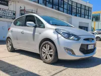 Usata Hyundai ix20 Comfort 87 CV (63 kW) 2014 Argento Utilitaria
