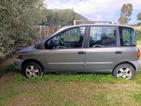 Usata Fiat Multipla 103 CV (75 kW) 2001 Grigio Monovolume